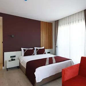 Mat Boutique Çeşme